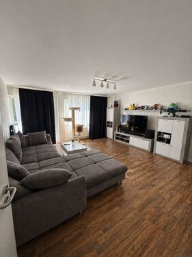 Foto - Attraktive helle 2 Zimmer Wohnung mit Aufzug und Parkplatz
