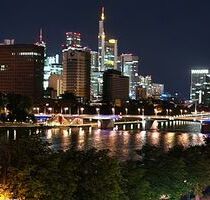 „Exklusive Main Residence mit Skyline‑Panorama“ - Frankfurt am main