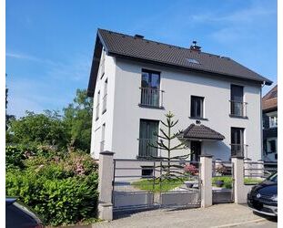 OG Wohnung in kernsaniertem Haus - Wuppertal