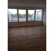 Chices Appartement mit Dachterrasse und Alpenblick, 1,5 Zimmer, RavensburgWest , 66 qm