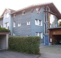 2,5-Zimmer-Wohnung, frei ab 1.8.2026, ca. 73 m² im 5-Familien-Holzhaus, Bj. 1997, zu verkaufenu - Leonberg
