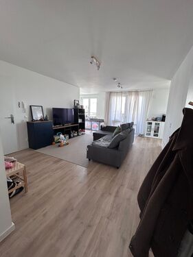 Foto - Helle 3-Zimmer Wohnung im 4. EG in Mönchengladbach