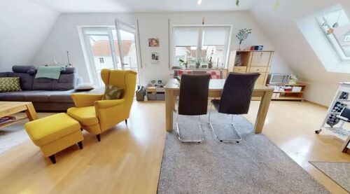 Foto - Provisionsfreie, sonnige 3 Zimmerwohnung mit großem Südbalkon und separaten Hobbyraum