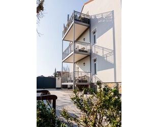 Traumwohnung mit Balkon, Kamin und Einbauküche in Naunhof
