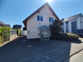 Foto - Gepflegtes Einfamilienhaus mit Garage und schönem Grundstück in Groß-Zimmern (Courtage-frei)
