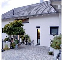 Großzügiges Einfamilienhaus mit Aussicht und Gewerberaum - Obersulm