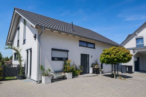 Foto - 9 Zimmer Einfamilienhaus zum Kaufen in Obersulm