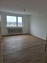 Foto - Sanierte 2-Zimmer-Wohnung mit Weitblick – vermietet und ertragsstark