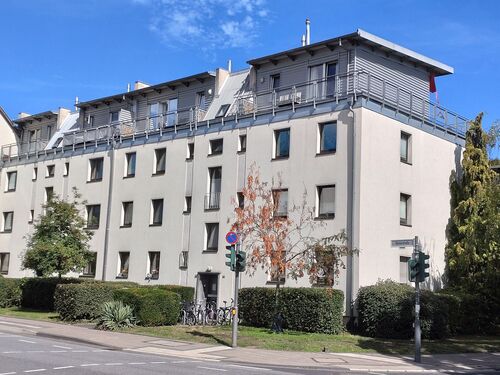 Foto - Provisionsfreie 2-Zimmer-Dachgeschosswohnung mit umlaufendem Balkon- Nahe dem Rhein