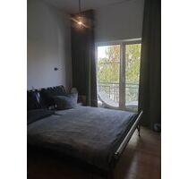 Provisionsfreie 2-Zimmer-Penthousewohnung mit umlaufendem Balkon in Bonn – Rheinnähe