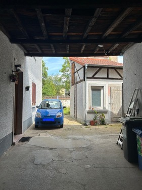 Blick auf das Waschhaus - 5 Zimmer Mehrfamilienhaus, Wohnhaus zum Kaufen in Frankfurt - Fechenheim