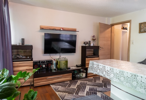 Wohnzimmer Ansicht 1 - 4.5 Zimmer 4.5 Zimmerwohnung in Stuttgart