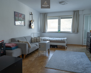 Helle 3-Zimmer mit Balkon – zentral mit Stellplatz - Stuttgart