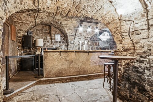 Gewölbekeller - 10 Zimmer Mehrfamilienhaus, Wohnhaus zum Kaufen in Arnsberg