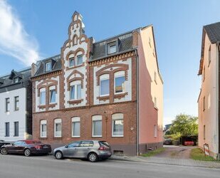 Altbau-Charme mit Geschichte - MFH mit 5 WE und 4 Garagen in Herne