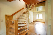 EG - Zimmer 1 mit Zugang DG - 