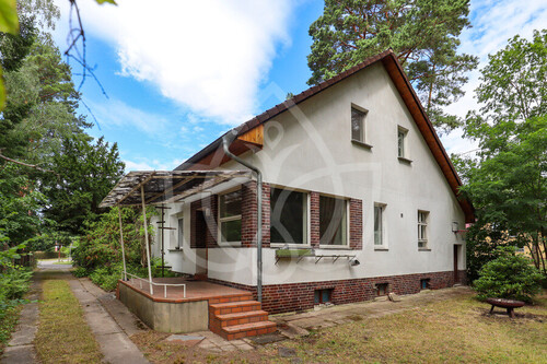 Hausansicht - EFH mit ca. 184 m² Wohnfläche & ganz besonderem Charme - Eggersdorf