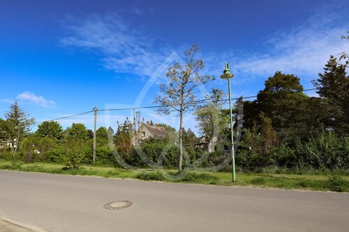 Grundstück - Ca. 2.195 m² - Entwicklungsgrundstück mit Altbestand in Petershagen