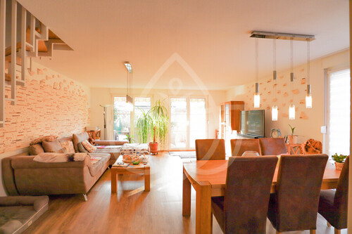 EG - offener Wohnbereich mit Küche - 4 Zimmer Doppelhaushälfte in Fürstenwalde/Spree