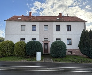 Gemütliche Eigentumswohnung mit Garage, Carport, Garten und herrlichem Blick ins Grüne in Bornhagen