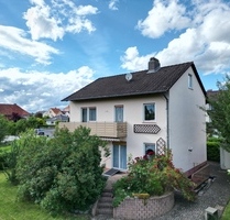 Einfamilienhaus mit Terrasse, Garten & Garage für die junge Familie in Eschwege / Niederhone