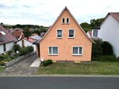 Titelbild - Solides Einfamilienhaus mit Potenzial in ruhiger Lage von Leinefelde-Worbis / OT Wingerode