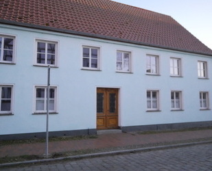 Historisches Stadthaus auf Usedom – viel Raum, großer Hofbereich und besonderes Entwicklungspotenzia