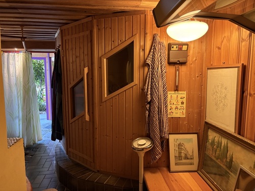 Sauna mit Solarium - 
