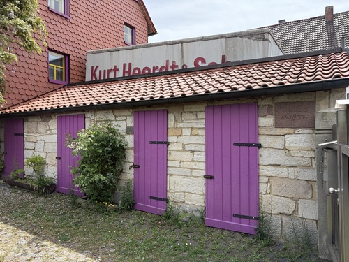 Schuppen mit Schlupftür - 