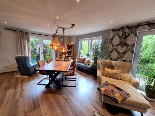 Wohn- und Esszimmer - 