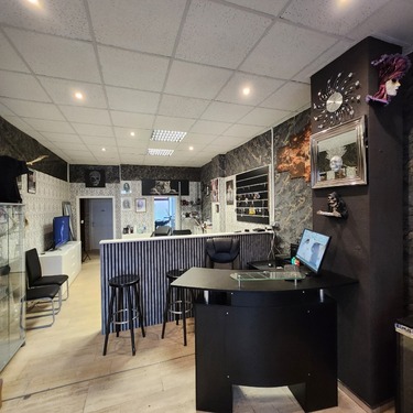 Tattoo- Laden Eingangsbereich EG - Zentrale Gewerbefläche in Homburg mit bestehendem Mietverhältnis