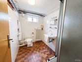 Badezimmer - (KI generiert) - 