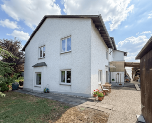 Attraktives Mehrfamilienhaus mit Potenzial in Wiesbaden Biebrich
