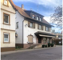 Bauträger- & Anlegerobjekt: MFH mit Gewerbe auf großem Grundstück in Hirschberg