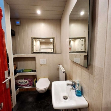 WC EG - 