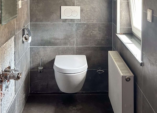 WC - 