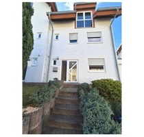 Housing approved: großes Reihenendhaus mit Stellplatz, Galerie & Terrasse über 4 Etagen zu vermieten - Queidersbach