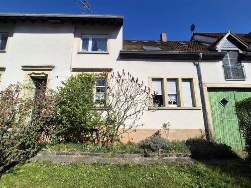 Straßenansicht - 16 Zimmer Mehrfamilienhaus, Wohnhaus zum Kaufen in Blieskastel-Böckweiler