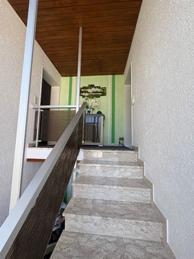 Treppenhaus zum 1.OG - 