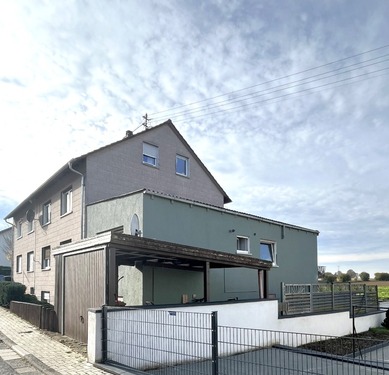 Seitliche Ansicht - 4 Zimmer Maisonettenwohnung zum Kaufen in Enkenbach-Alsenborn