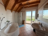 Badezimmer im OG - 
