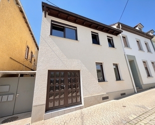 Familienfreundliches Einfamilienhaus mit Dachterrasse und viel Wohnqualität - Bad Kreuznach