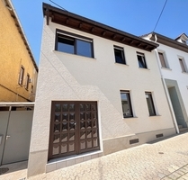 Familienfreundliches Einfamilienhaus mit Dachterrasse und viel Wohnqualität - Bad Kreuznach