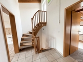 Flur mit Treppe - (KI generiert) - 