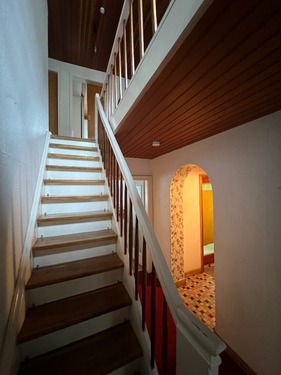 Treppenhaus - Einfamilienhaus mit 151,00 m&sup2; in Otterbach zum Kaufen