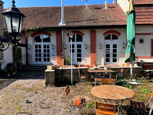 Biergarten - Gaststätte, Restaurant, Lokal in Edesheim zum Kaufen