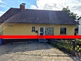 Straßenansicht - Freistehendes gepflegtes Einfamilienhaus in Sulzbachtal – sofort bezugsbereit in ruhiger Lage