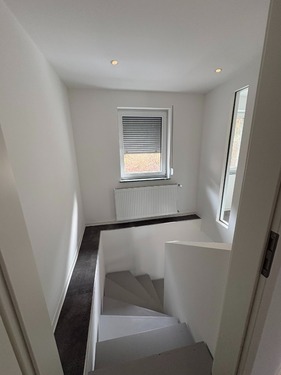 Treppe EG zu 1. OG - 