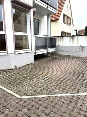PKW-Stellplatz - 2 Zimmer Erdgeschoßwohnung in Kallstadt