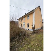 Charmantes, denkmalgeschütztes Einfamilienhaus mit Privatsphäre und Naturanschluss - Niederalben